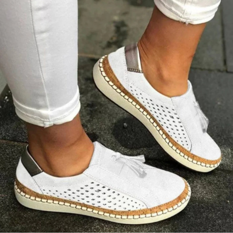 Riley™ | Narrow-Fit Support Sneakers