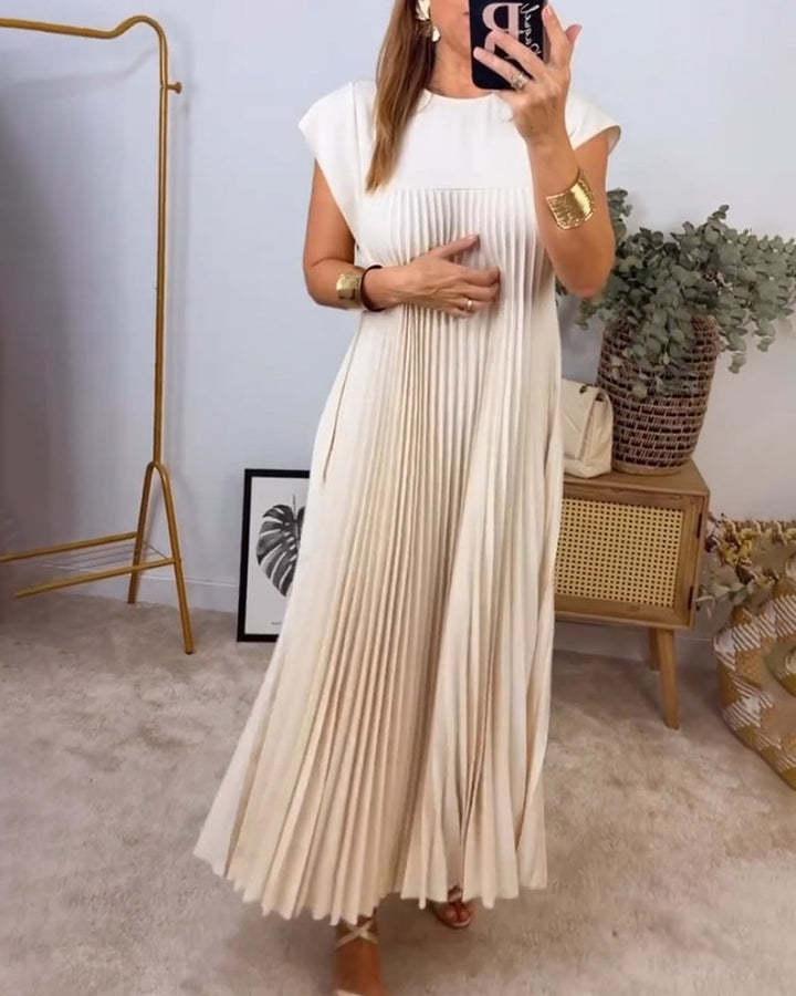 Sorrel - Elegant Spliced Pleated Maxi Dress