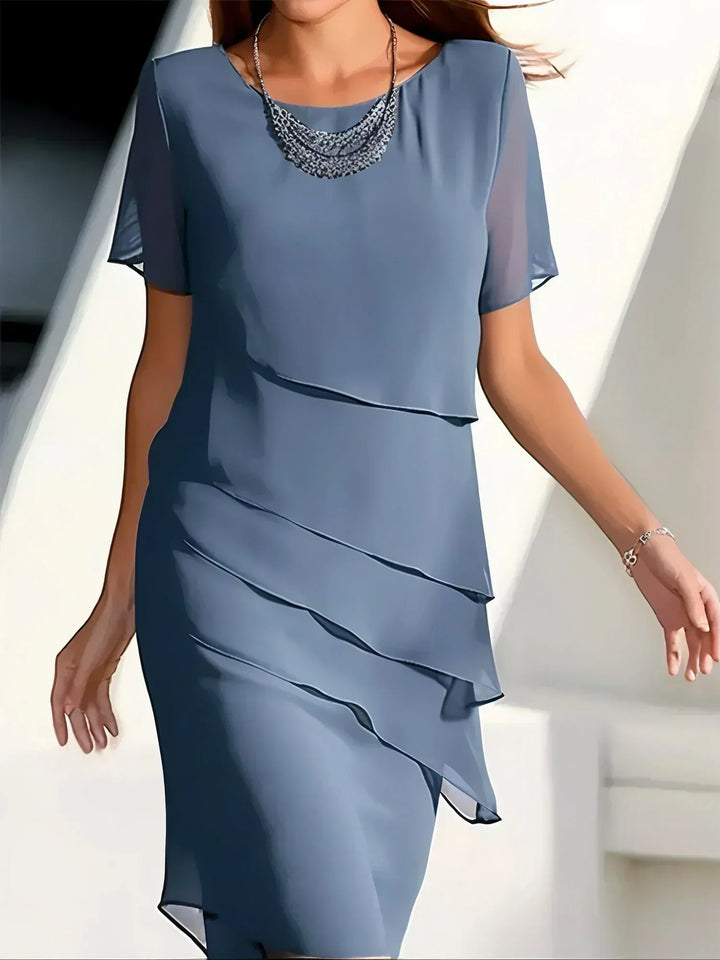 Patricia | Layered Elegance Midi Dress