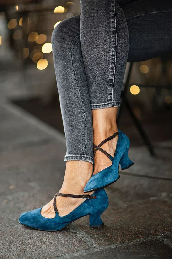 Vaeriyn | Elegant Strap Mid-Heels